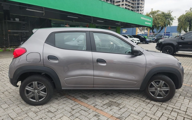 imagem-https://www.socarrao.com.br/sc-vehicle-images-prod/4335940/1791780320555-1_025356.jpg