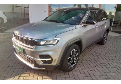 Jeep Commander 2025 Prata — foto 1 de 3