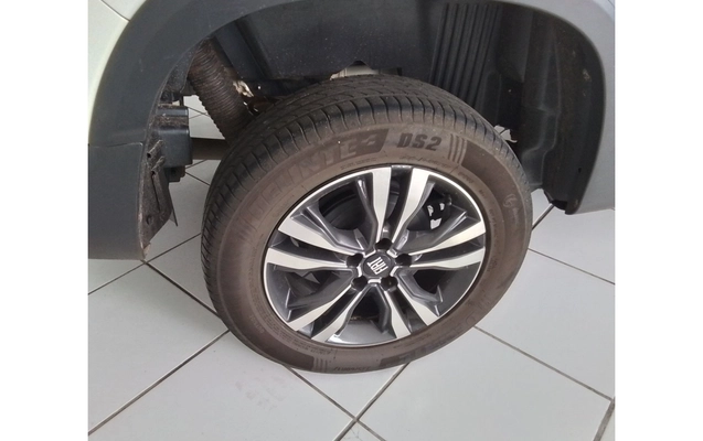 imagem-https://www.socarrao.com.br/sc-vehicle-images-prod/4336194/1791780981691-1_091615.jpg