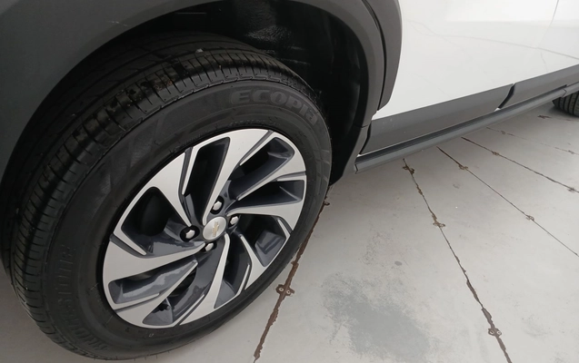 imagem-https://www.socarrao.com.br/sc-vehicle-images-prod/4336317/1791781263133-1_082137.jpg