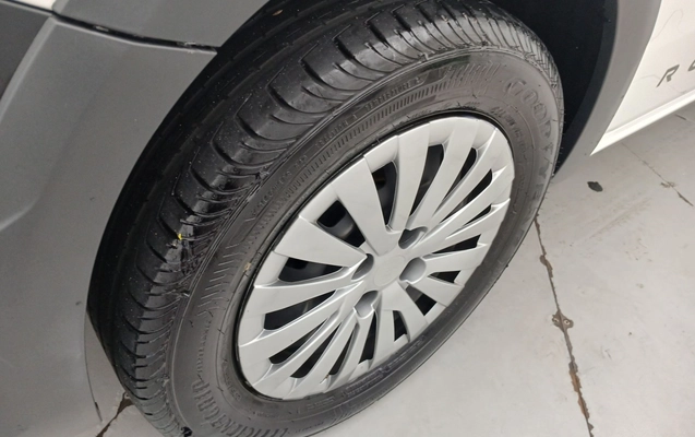 imagem-https://www.socarrao.com.br/sc-vehicle-images-prod/4336415/1791781362438-1_033634.jpg