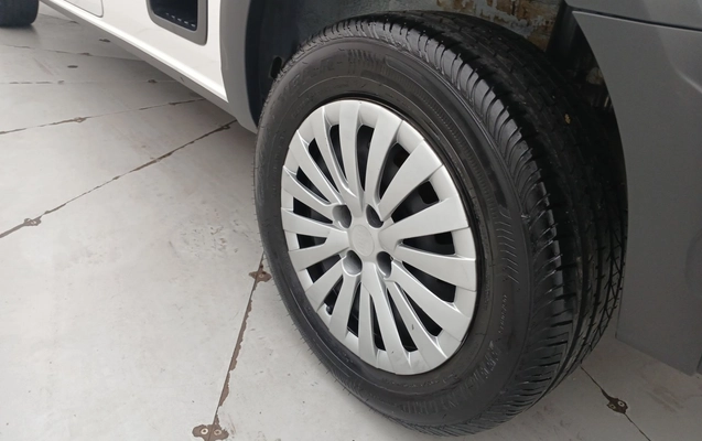 imagem-https://www.socarrao.com.br/sc-vehicle-images-prod/4336415/1791781362441-2_033634.jpg