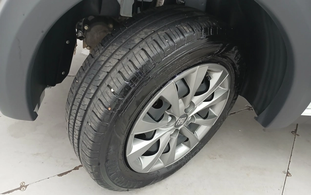 imagem-https://www.socarrao.com.br/sc-vehicle-images-prod/4336424/1791781376028-2_045129.jpg