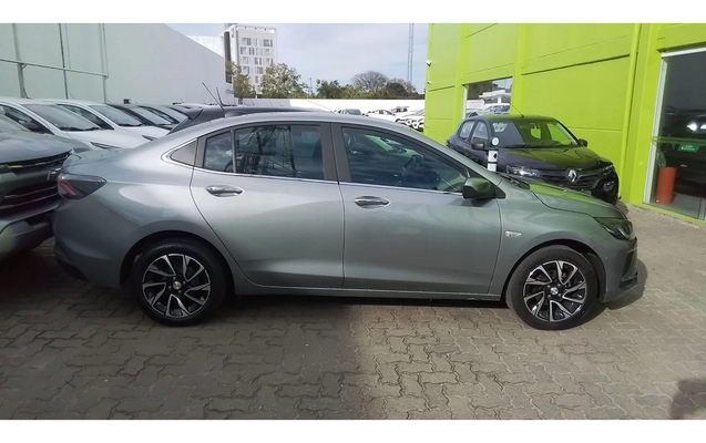 imagem-https://www.socarrao.com.br/sc-vehicle-images-prod/4336608/1791782661020-1_035251.jpg