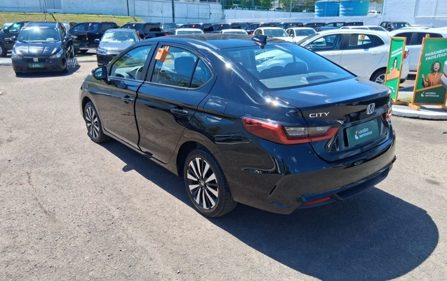 imagem-https://www.socarrao.com.br/sc-vehicle-images-prod/4336707/1791782810768-1_121141.jpg