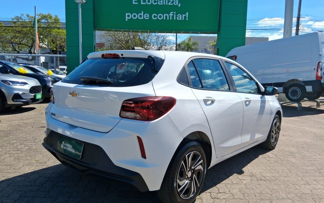 imagem-https://www.socarrao.com.br/sc-vehicle-images-prod/4336866/1791784056940-1_023945.jpg