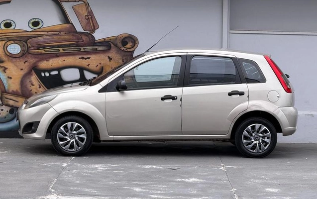 imagem-https://www.socarrao.com.br/sc-vehicle-images-prod/4337554/1791813484404-8562957_5_B_cf01060849.jpeg
