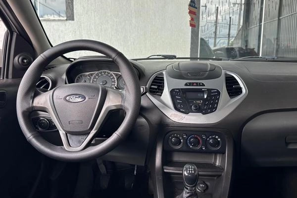 imagem-https://www.socarrao.com.br/sc-vehicle-images-prod/4337555/1791813669492-8563750_8_B_9744218144.jpeg
