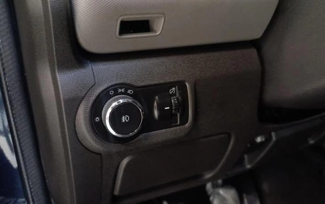 imagem-https://www.socarrao.com.br/sc-vehicle-images-prod/4337559/1791814376311-8531517_1_B_fed14e159d.jpeg
