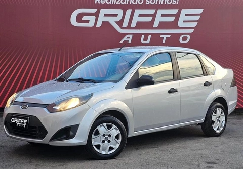 Ford Fiesta 2011 Prata — foto 1 de 3