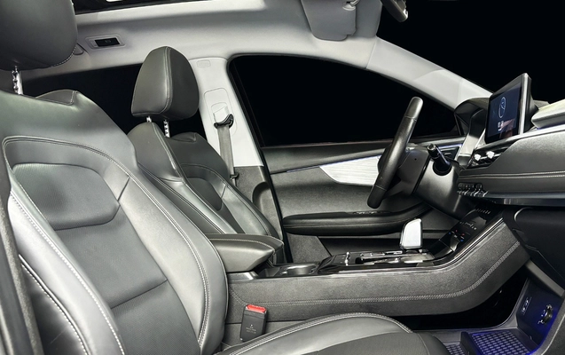 imagem-https://www.socarrao.com.br/sc-vehicle-images-prod/4337632/1791818775329-MDE5LmpwZw.jpg
