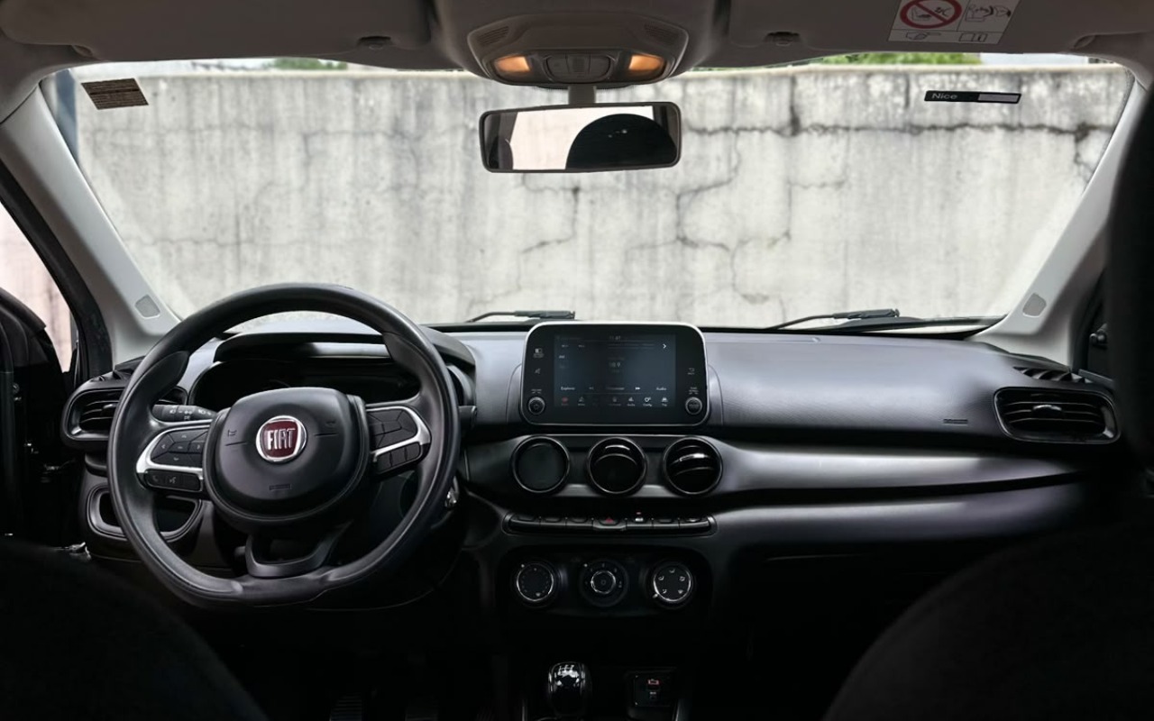 imagem-https://www.socarrao.com.br/sc-vehicle-images-prod/4337639/1791820376376-V2hhdHNBcHAgSW1hZ2UgMjAyNi0xMC0xMiBhdCAxMi40MC4yOSAoMSkuanBlZw.jpeg