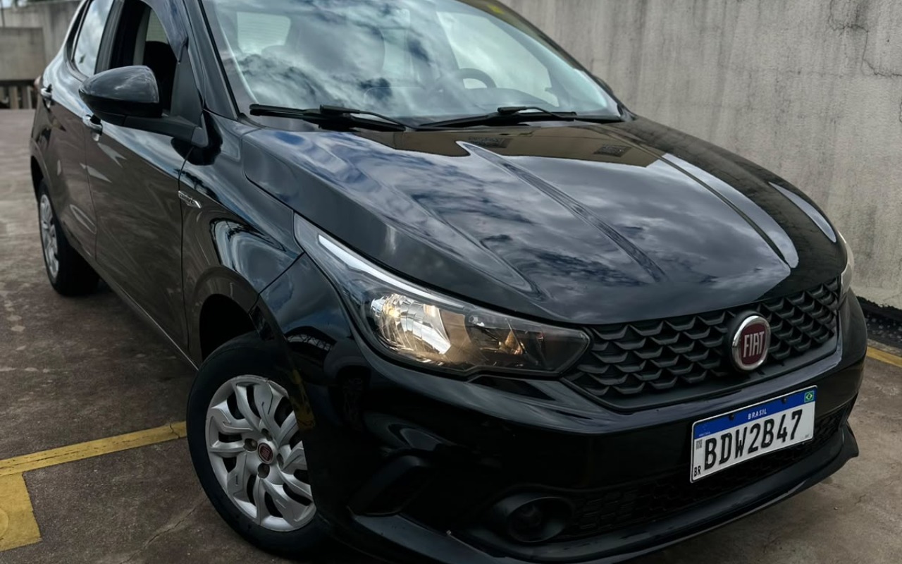 imagem-https://www.socarrao.com.br/sc-vehicle-images-prod/4337639/1791820377404-V2hhdHNBcHAgSW1hZ2UgMjAyNi0xMC0xMiBhdCAxMi40MC4yNy5qcGVn.jpeg
