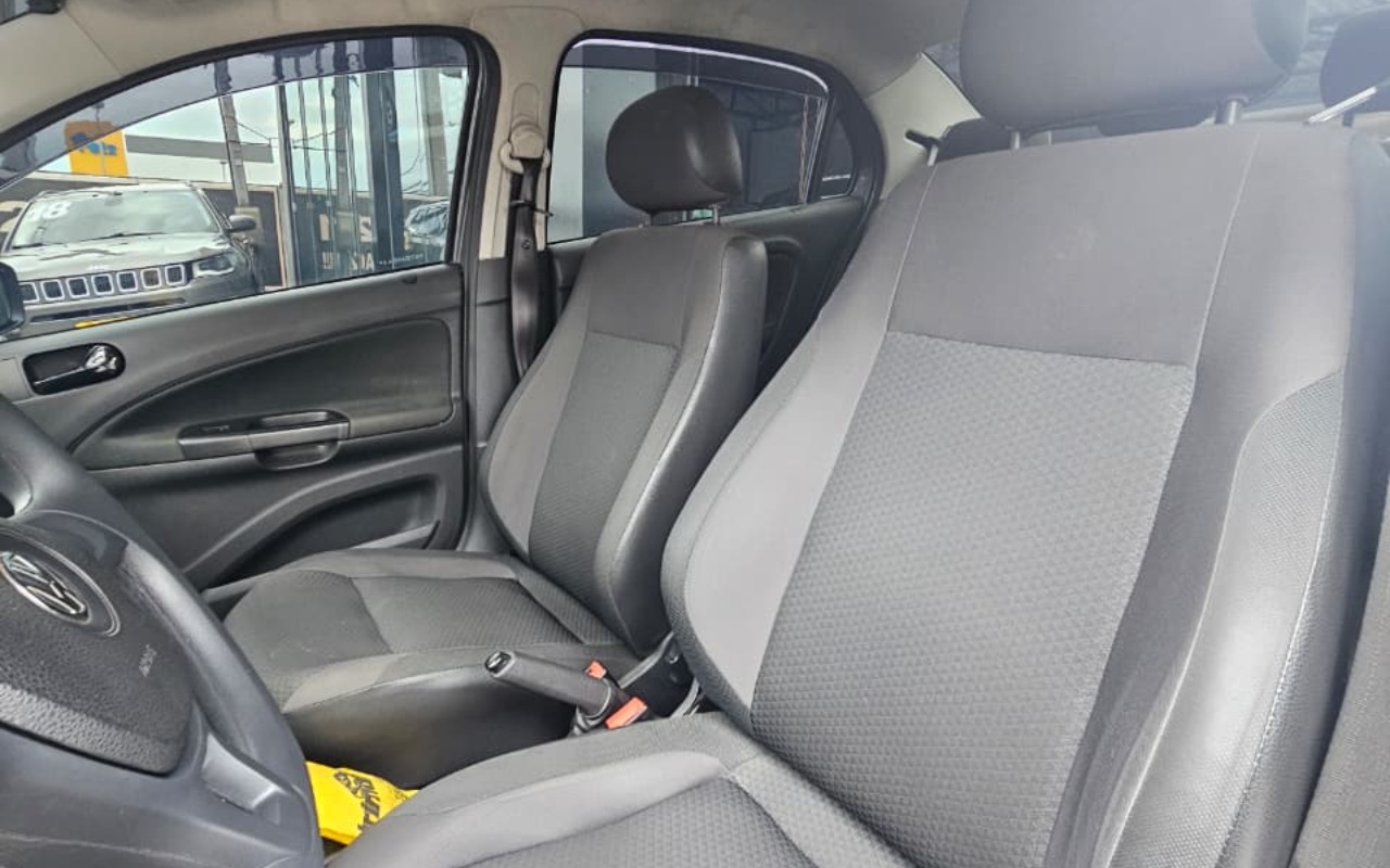 imagem-https://www.socarrao.com.br/sc-vehicle-images-prod/4337649/1791822350112-OTA3YWMyNzYtYmU2NC00NDUwLTg2Y2YtOGJkOTBlYmVhNGIxLmpwZw.jpg