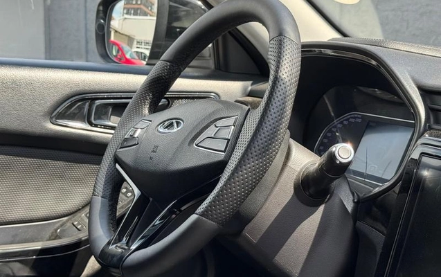 imagem-https://www.socarrao.com.br/sc-vehicle-images-prod/4337725/1791829026011-8545426_7_B_4b2b4f9833.jpeg