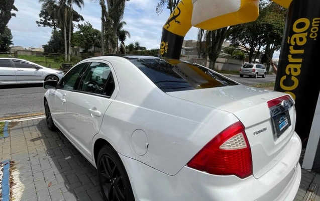 imagem-https://www.socarrao.com.br/sc-vehicle-images-prod/4337765/1791835715117-vehicle_image_1791835668_7ca6558d67d30329d4b2516a977c6a24.jpeg