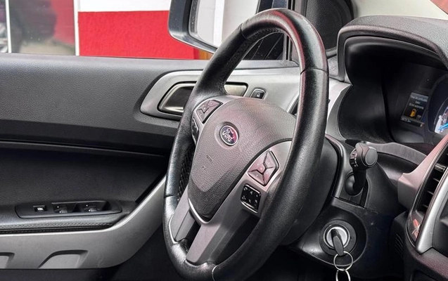 imagem-https://www.socarrao.com.br/sc-vehicle-images-prod/4337789/1791837573594-8555618_7_B_1f0f66def4.jpeg