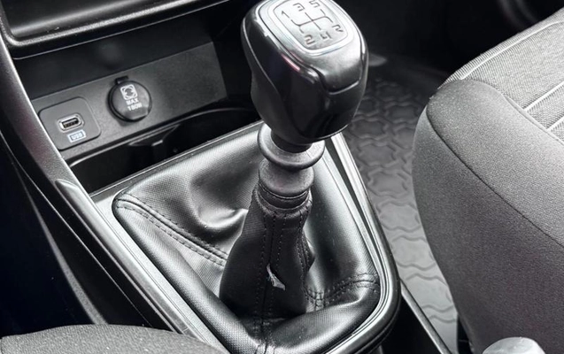 imagem-https://www.socarrao.com.br/sc-vehicle-images-prod/4337796/1791838184104-8557618_13_B_a4be85fb37.jpeg