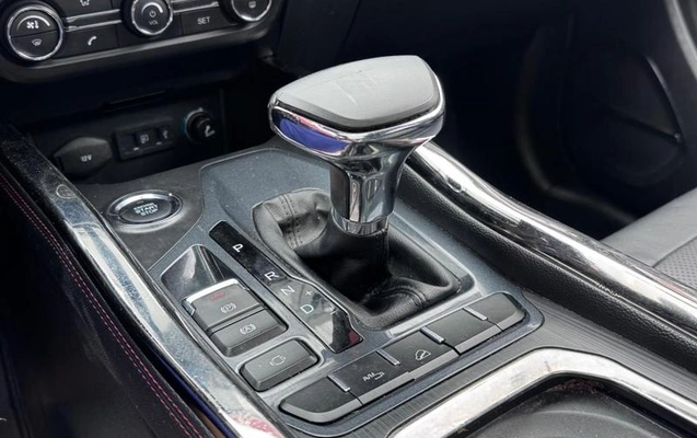 imagem-https://www.socarrao.com.br/sc-vehicle-images-prod/4337809/1792271950705-8554751_13_B_68ad15d610.jpeg