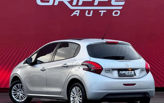 imagem-https://www.socarrao.com.br/sc-vehicle-images-prod/4337816/1791842131832-8563335_5_B_aacd4e64bc.jpeg