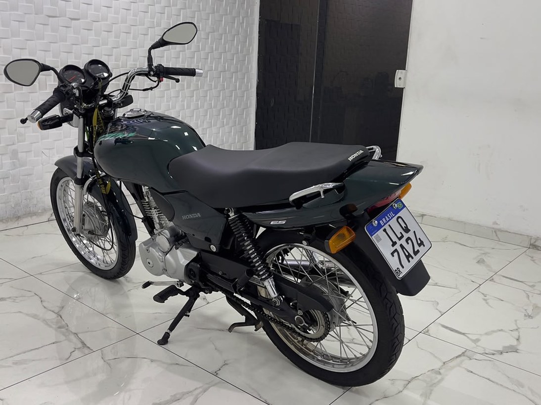 imagem-https://www.socarrao.com.br/sc-vehicle-images-prod/4337851/1791844658095-Zm90by0wMy5qcGc.jpg