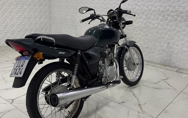 imagem-https://www.socarrao.com.br/sc-vehicle-images-prod/4337851/1791844658158-Zm90by0wNC5qcGc.jpg