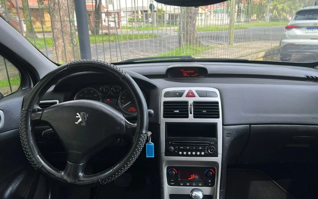 imagem-https://www.socarrao.com.br/sc-vehicle-images-prod/4337885/1791846143530-gb-fdbab23.jpeg