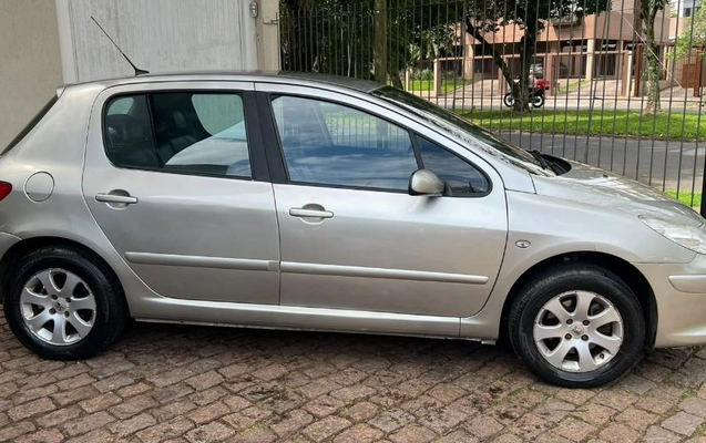 imagem-https://www.socarrao.com.br/sc-vehicle-images-prod/4337885/1791846143533-gb-804d1a4.jpeg