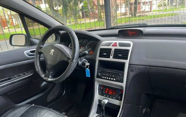 imagem-https://www.socarrao.com.br/sc-vehicle-images-prod/4337885/1791846143536-gb-cf4f825.jpeg