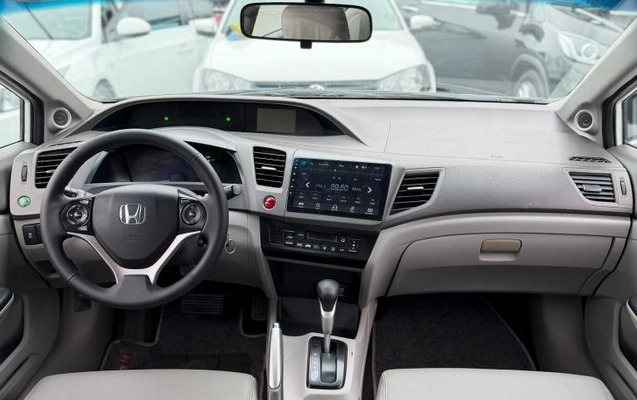 imagem-https://www.socarrao.com.br/sc-vehicle-images-prod/4337894/1791850221514-69436acd764722888.jpg