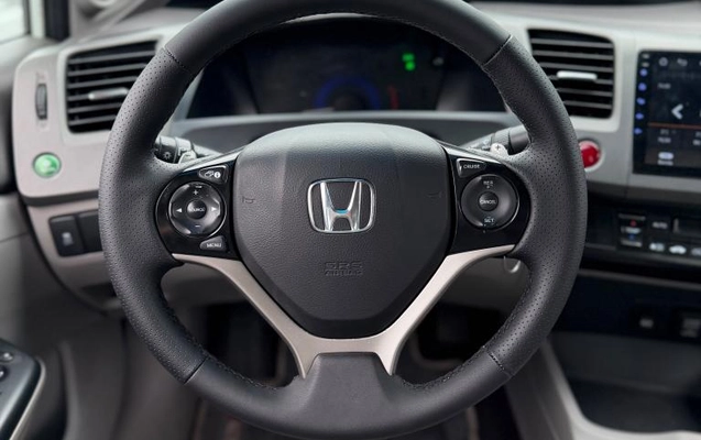 imagem-https://www.socarrao.com.br/sc-vehicle-images-prod/4337894/1791850221516-69436acd764822af9.jpg