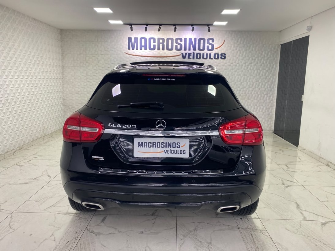 imagem-https://www.socarrao.com.br/sc-vehicle-images-prod/4338160/1791851797907-Zm90by0wOS5qcGc.jpg
