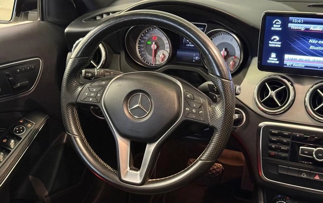 imagem-https://www.socarrao.com.br/sc-vehicle-images-prod/4338217/1792076348102-8563917_4_B_c3176330a9.jpeg