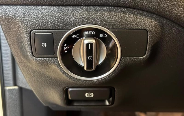 imagem-https://www.socarrao.com.br/sc-vehicle-images-prod/4338217/1792076348116-8563917_12_B_cbfcc56406.jpeg