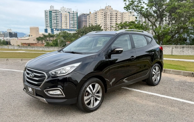 imagem-https://www.socarrao.com.br/sc-vehicle-images-prod/4338219/1791856597261-2bf727a18c0b4784838bdc207287131e_1791564710476.jpg