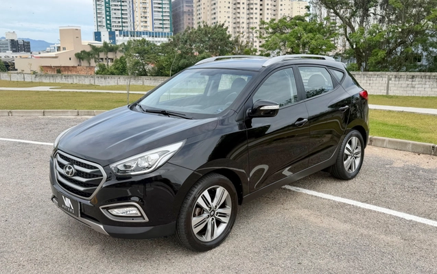 imagem-https://www.socarrao.com.br/sc-vehicle-images-prod/4338219/1791856597263-4d3f355187e5452a9f85f0d1d3ec9599_1791564710481.jpg