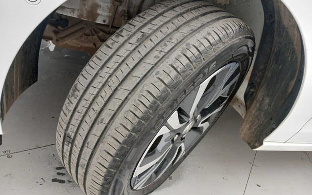 imagem-https://www.socarrao.com.br/sc-vehicle-images-prod/4338303/1791862689955-1_034842.jpg