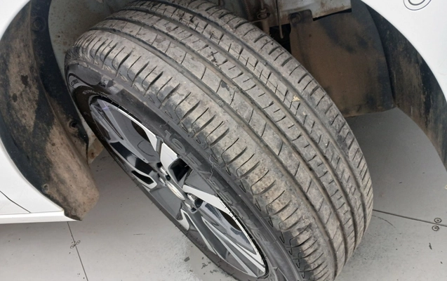 imagem-https://www.socarrao.com.br/sc-vehicle-images-prod/4338303/1791862689959-1_034843.jpg