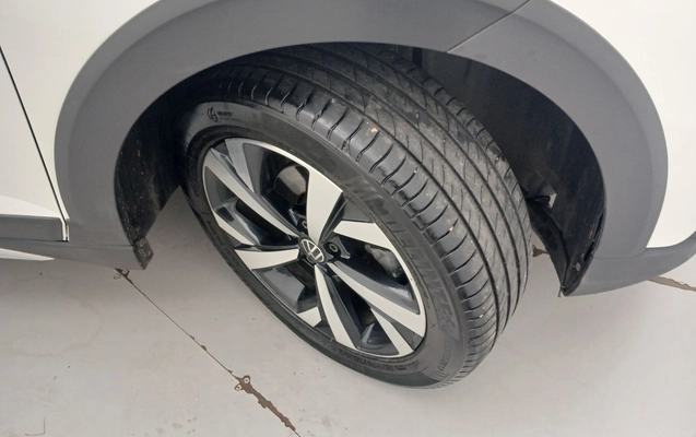 imagem-https://www.socarrao.com.br/sc-vehicle-images-prod/4338345/1791863386474-2_031252.jpg