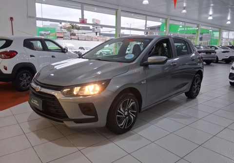 Chevrolet Onix 2026 Prata — foto 1 de 3