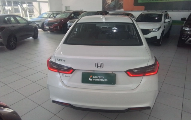 imagem-https://www.socarrao.com.br/sc-vehicle-images-prod/4338414/1791864082926-2_011743.jpg