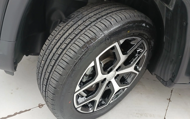imagem-https://www.socarrao.com.br/sc-vehicle-images-prod/4338578/1791864442749-1_112736.jpg