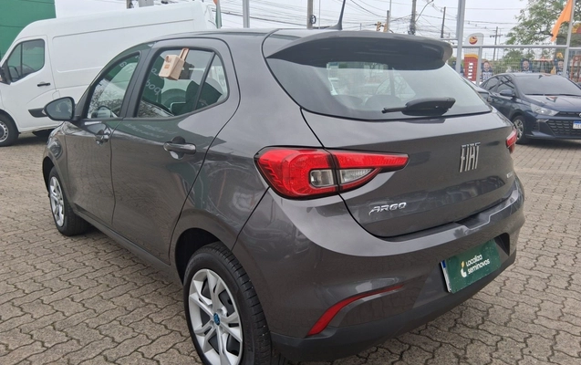 imagem-https://www.socarrao.com.br/sc-vehicle-images-prod/4339454/1791865844910-1_041524.jpg