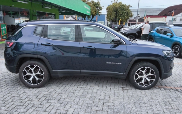 imagem-https://www.socarrao.com.br/sc-vehicle-images-prod/4339702/1791866507216-2_031735.jpg