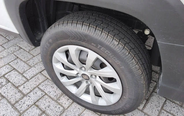 imagem-https://www.socarrao.com.br/sc-vehicle-images-prod/4339760/1791866590688-1_024703.jpg