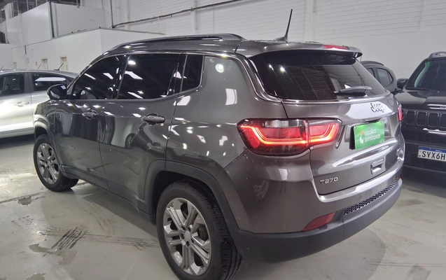 imagem-https://www.socarrao.com.br/sc-vehicle-images-prod/4340113/1791867367223-1_051738.jpg
