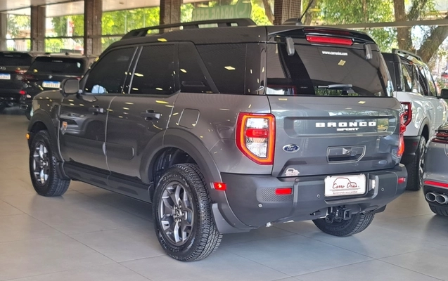 imagem-https://www.socarrao.com.br/sc-vehicle-images-prod/43404/1789560583251-MwMWW77UGMF8nCVho0wxU0mFtrJtLnjI.jpg