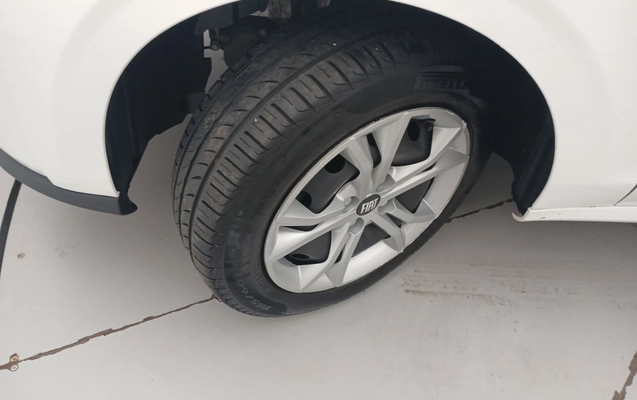 imagem-https://www.socarrao.com.br/sc-vehicle-images-prod/4340939/1791870623569-1_022732.jpg