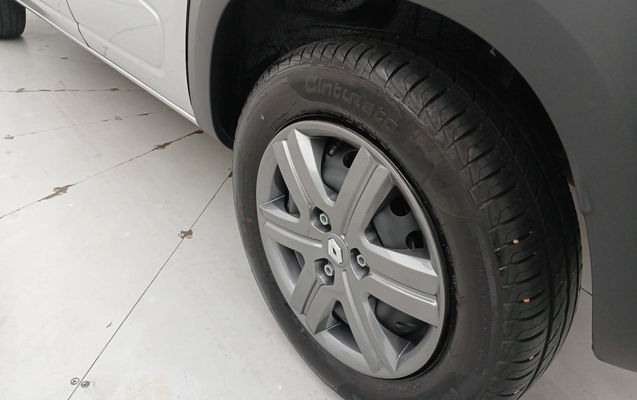 imagem-https://www.socarrao.com.br/sc-vehicle-images-prod/4340942/1791870633697-1_051750.jpg