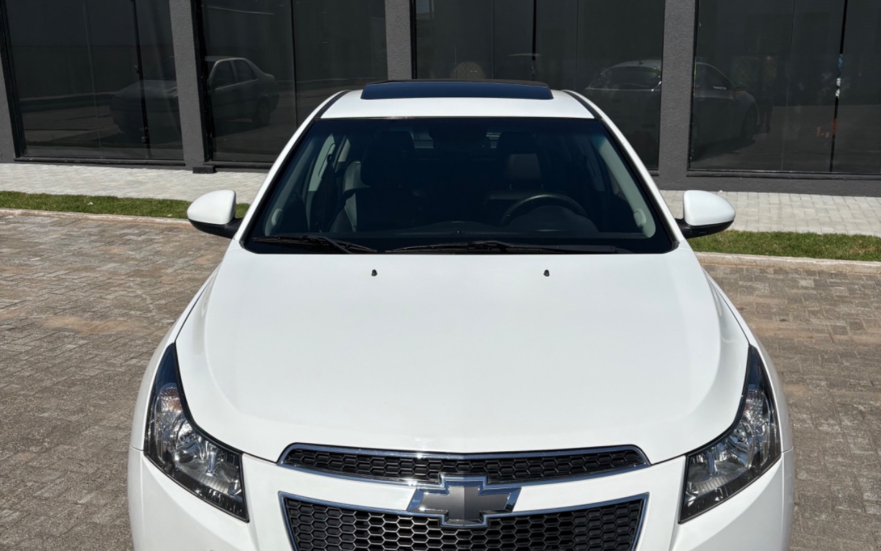 imagem-https://www.socarrao.com.br/sc-vehicle-images-prod/4340991/1791871257538-SU1HXzI0NTMuanBlZw.jpeg